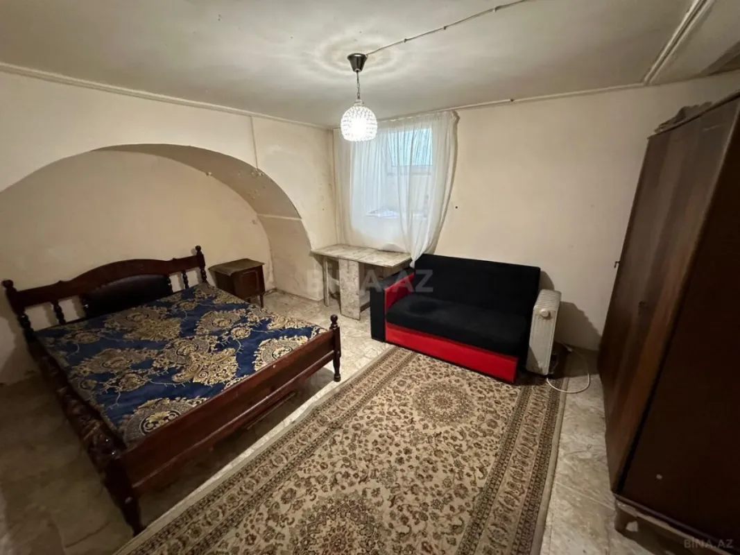 Kirayə verilir 2 otaqlı mənzil 75 m²