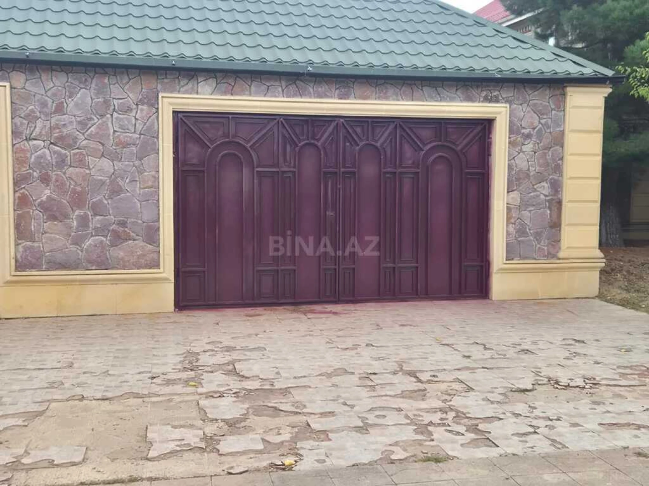 Satılır 6 otaqlı həyət evi 361 m²