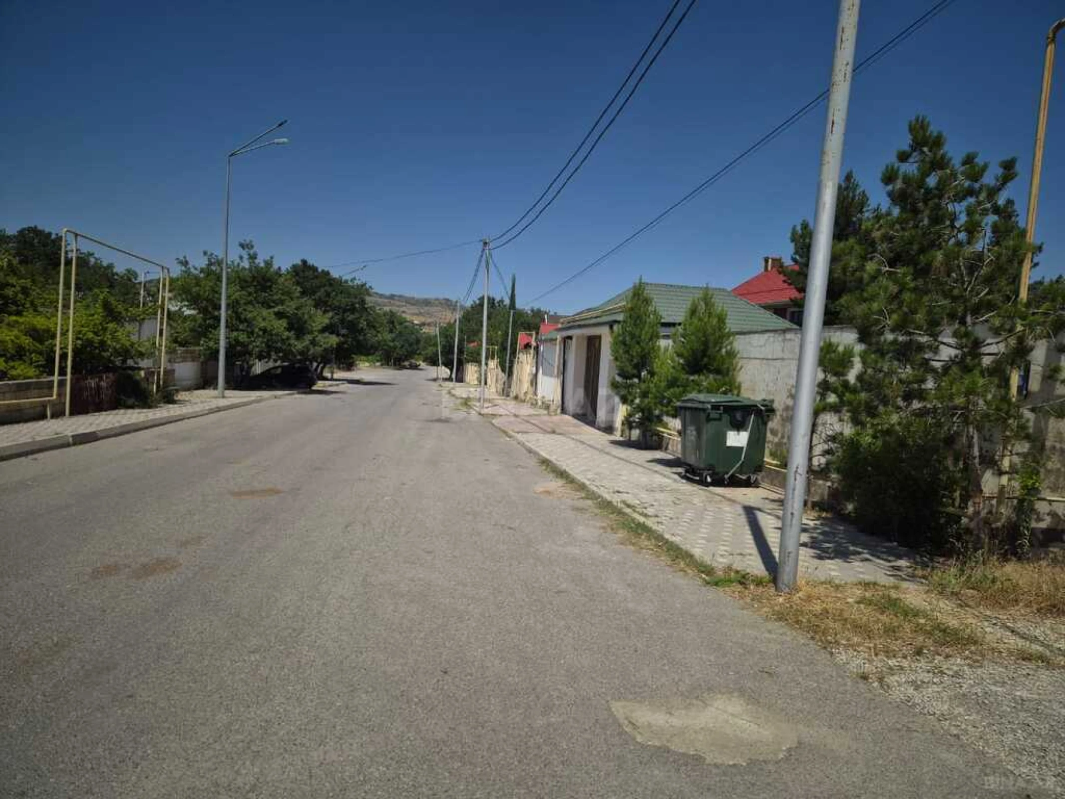 Satılır 6 otaqlı həyət evi 361 m²