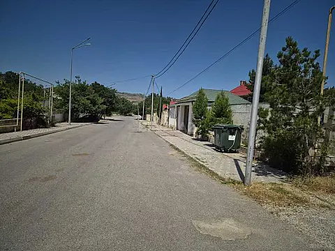 Satılır 6 otaqlı həyət evi 361 m²