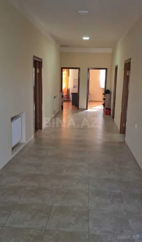 Satılır 6 otaqlı həyət evi 361 m²