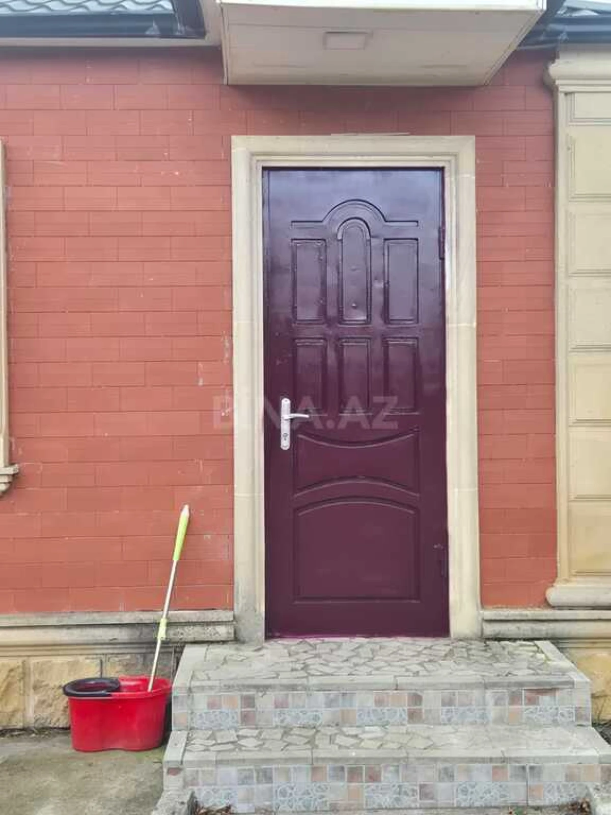 Satılır 6 otaqlı həyət evi 361 m²