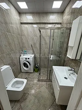 Satılır 3 otaqlı mənzil 96 m²