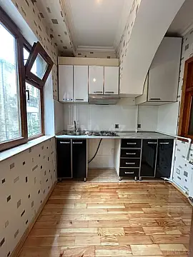 Satılır 2 otaqlı mənzil 45 m²