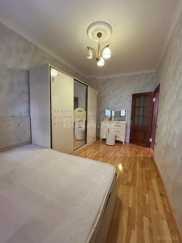Satılır 2 otaqlı mənzil 45 m²