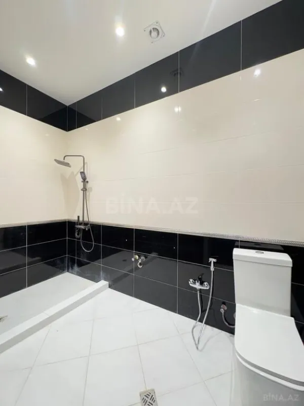 Satılır 6 otaqlı həyət evi 260 m²