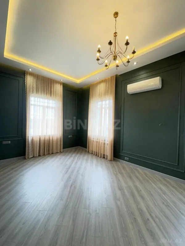 Satılır 6 otaqlı həyət evi 260 m²