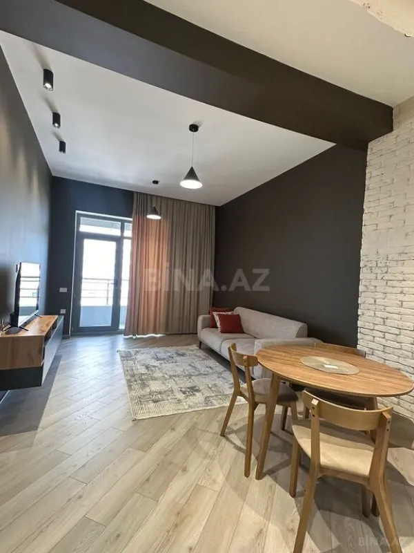 Satılır 2 otaqlı mənzil 65 m²