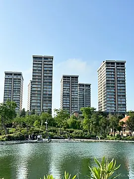 Satılır 2 otaqlı mənzil 65 m² — Bakı, Yeni Günəşli 2 otaq 65.00 m²