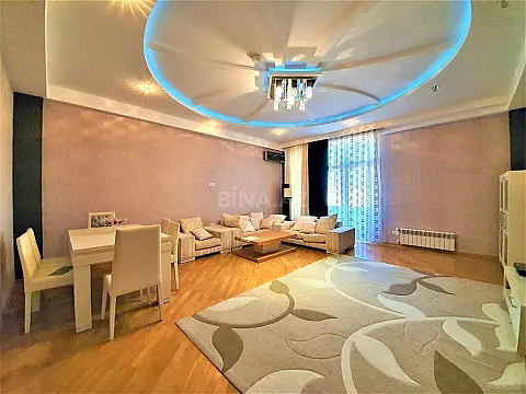 Kirayə verilir 3 otaqlı mənzil 160 m²