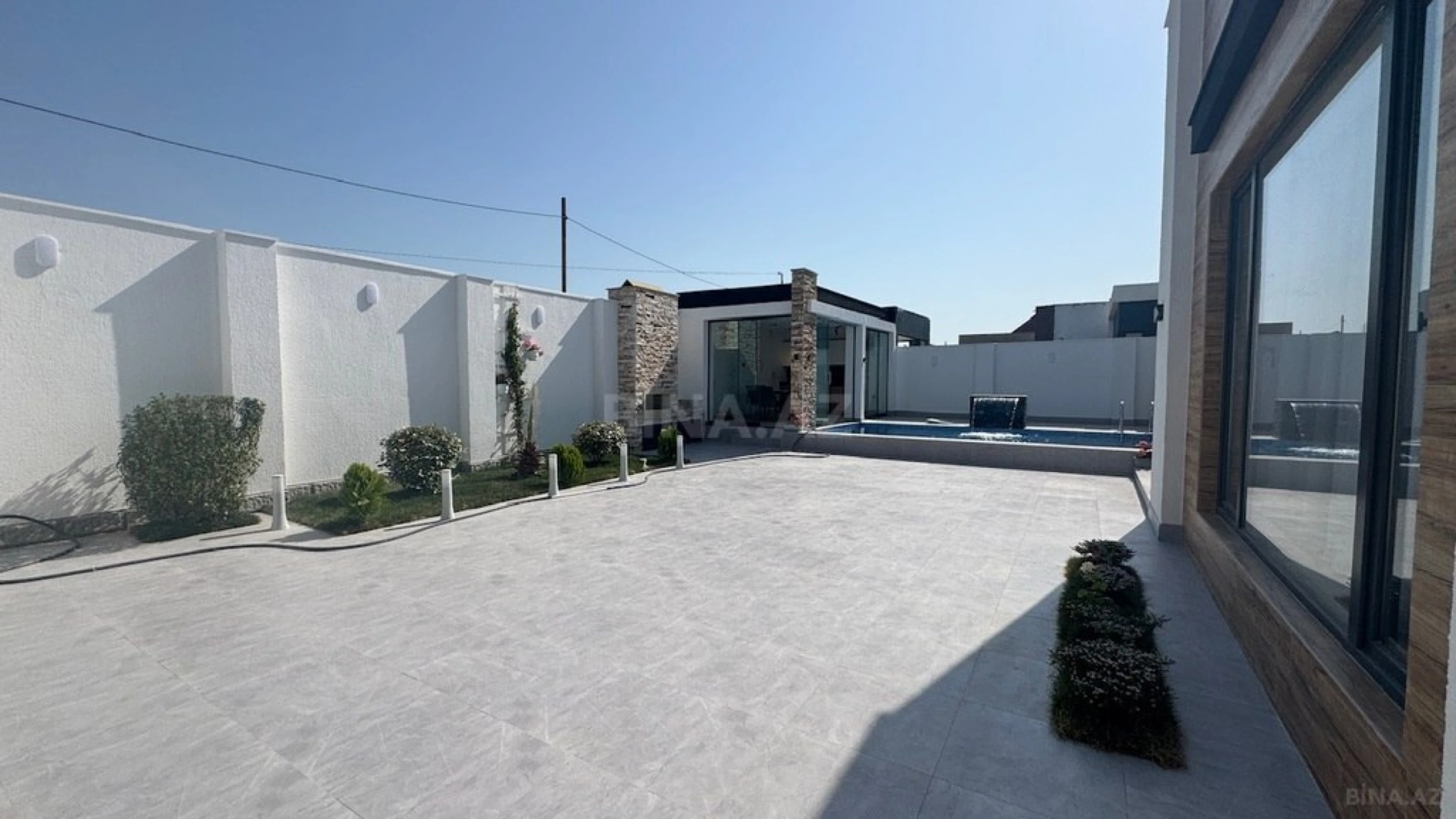 Satılır 4 otaqlı həyət evi 160 m²