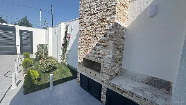 Satılır 4 otaqlı həyət evi 160 m²