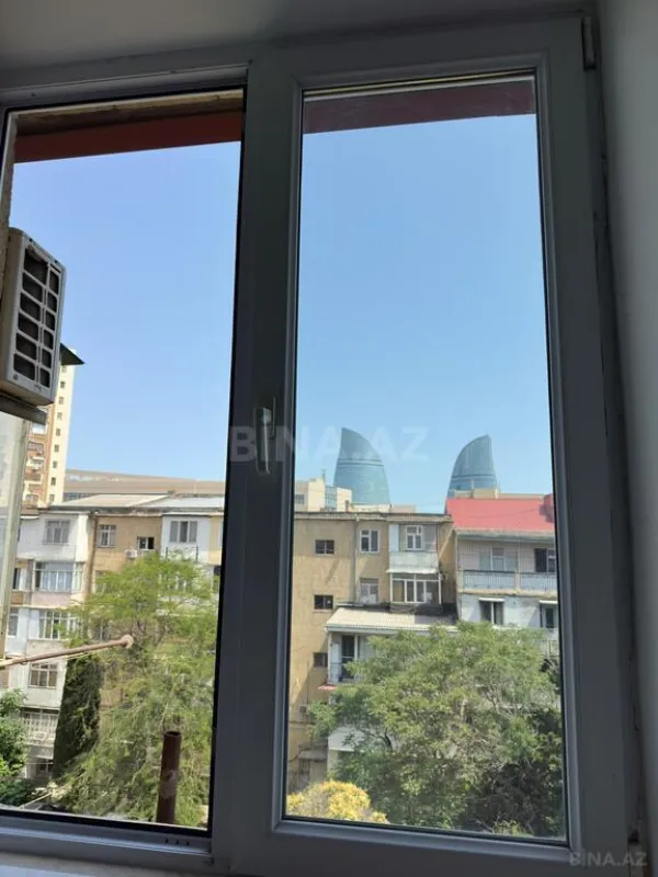 Satılır 2 otaqlı mənzil 50 m²