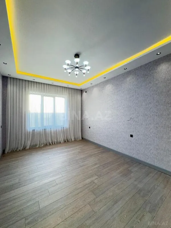 Satılır 5 otaqlı həyət evi 250 m²