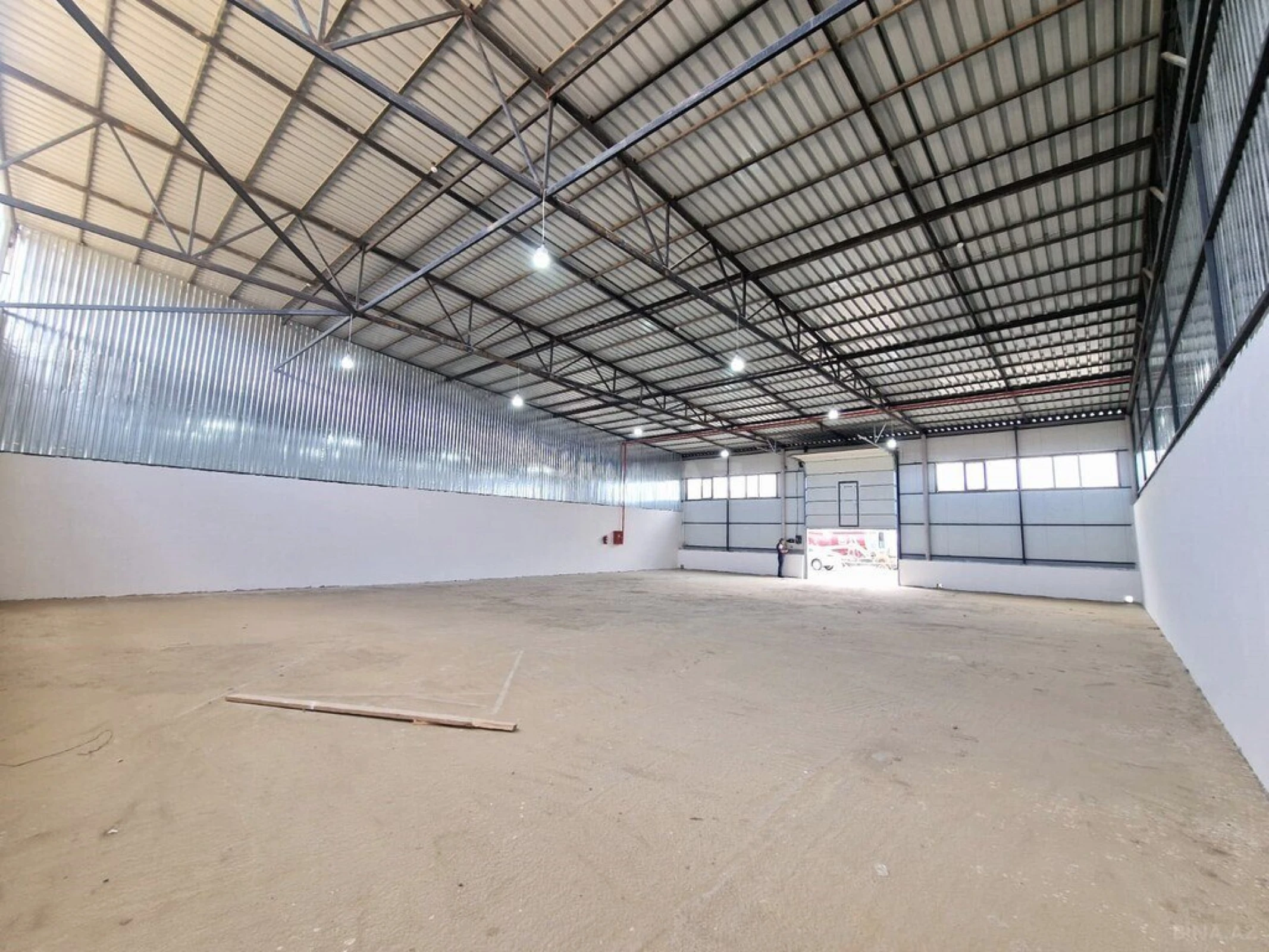 Kirayə verilir obyekt 435 m²