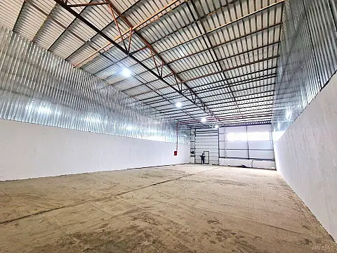 Kirayə verilir obyekt 290 m²