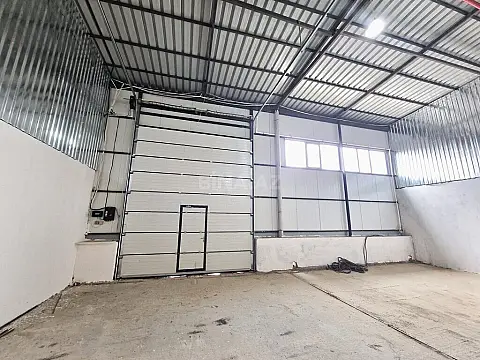 Kirayə verilir obyekt 290 m²