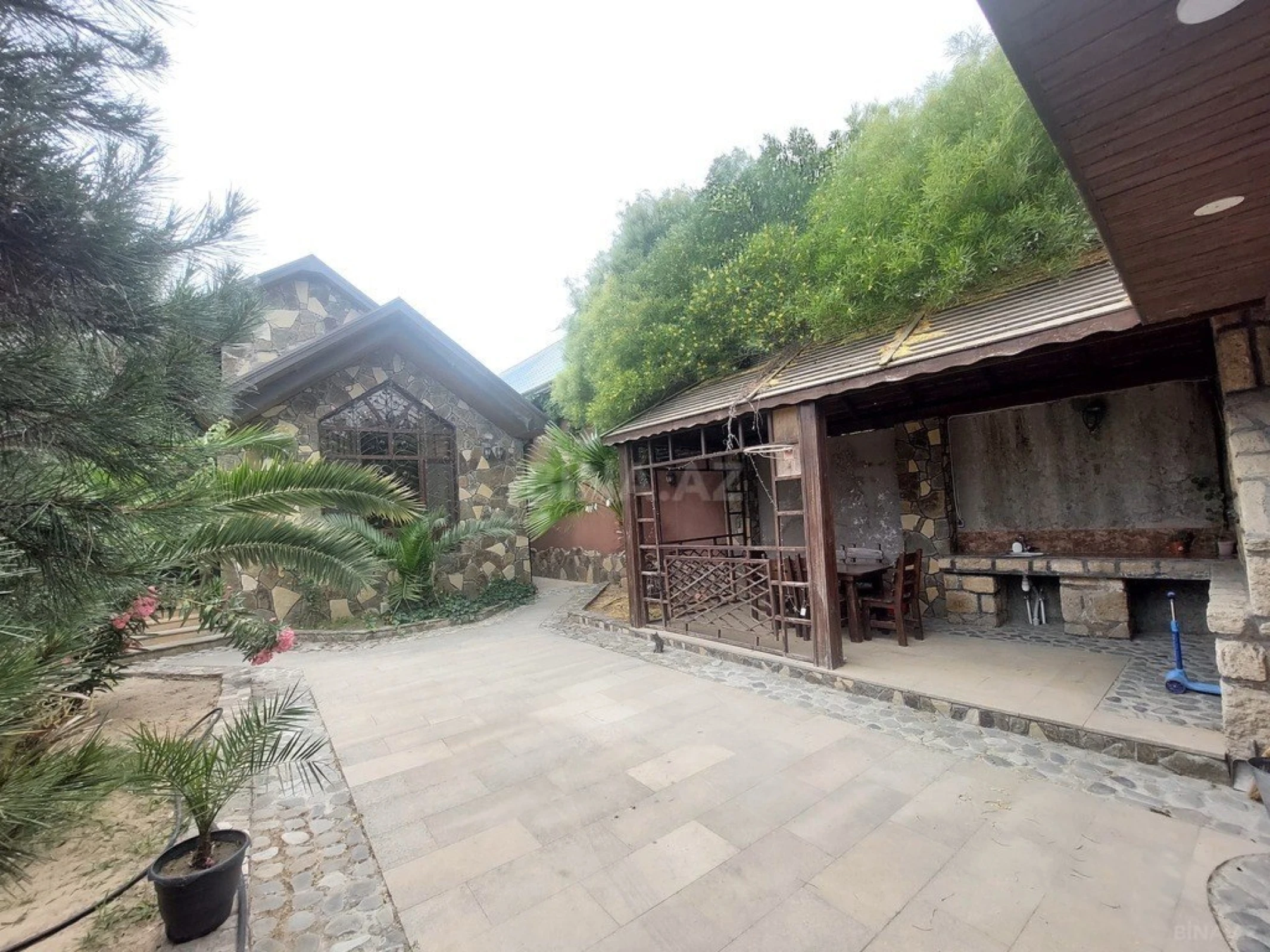 Satılır 3 otaqlı həyət evi 150 m²