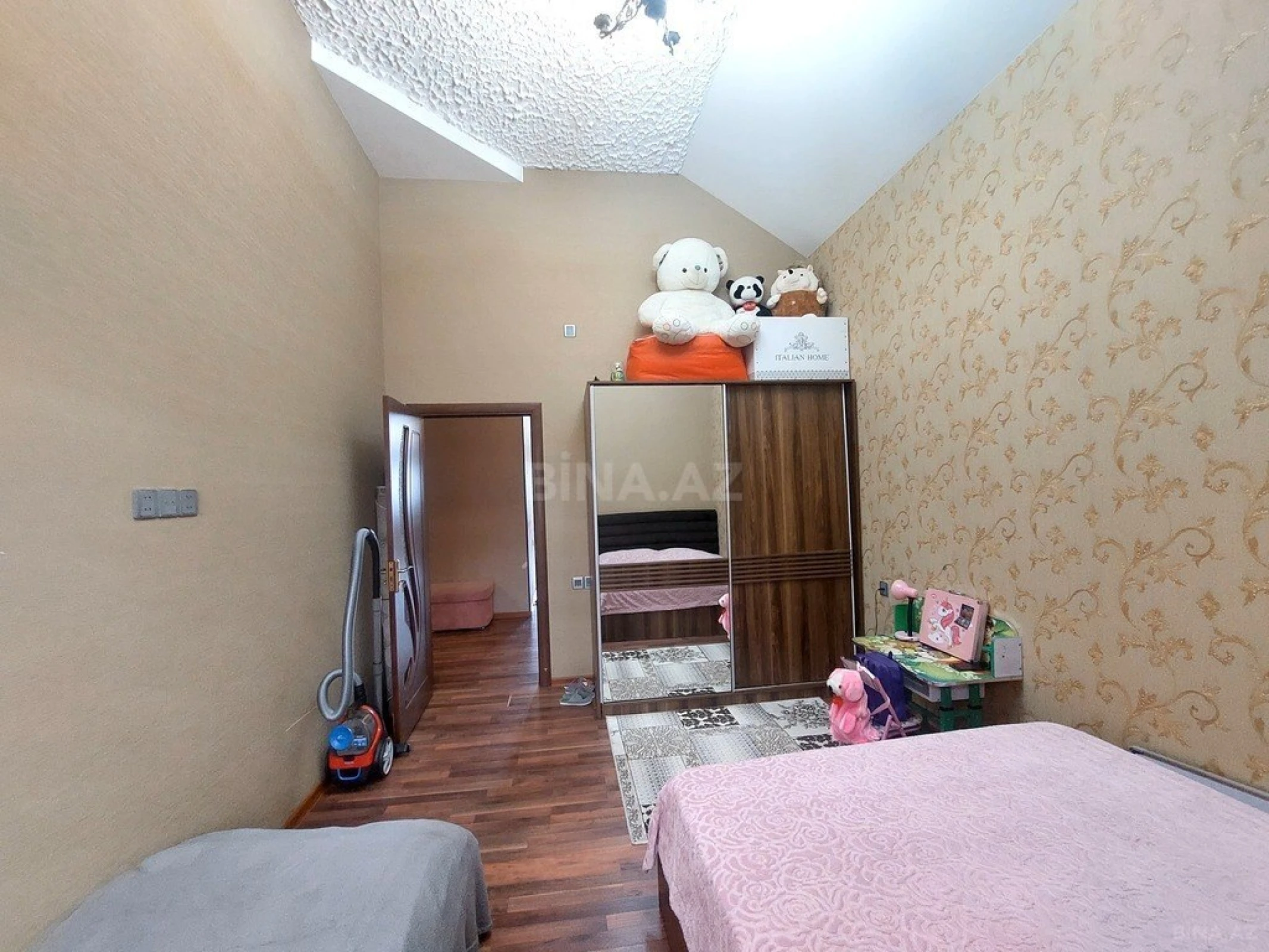 Satılır 3 otaqlı həyət evi 150 m²