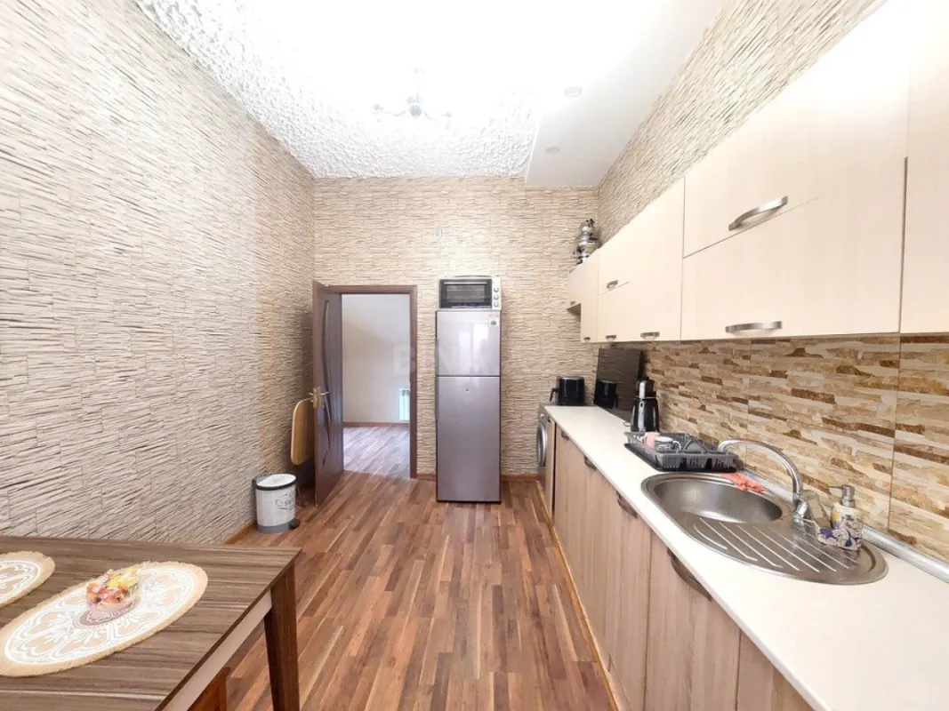 Satılır 3 otaqlı həyət evi 150 m²
