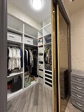 Satılır 3 otaqlı mənzil 158 m²