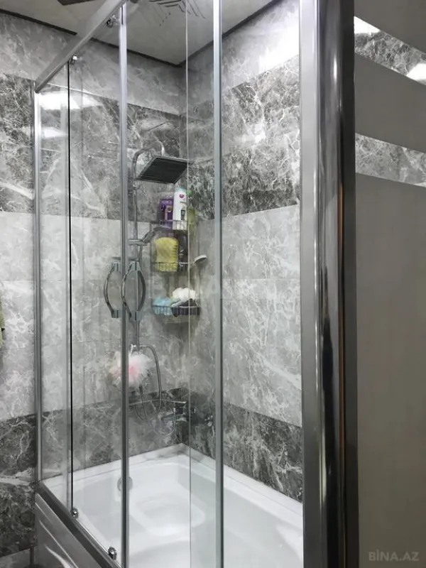 Satılır 3 otaqlı mənzil 120 m²