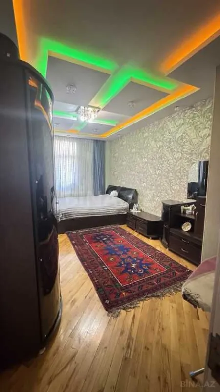 Satılır 3 otaqlı mənzil 81 m²