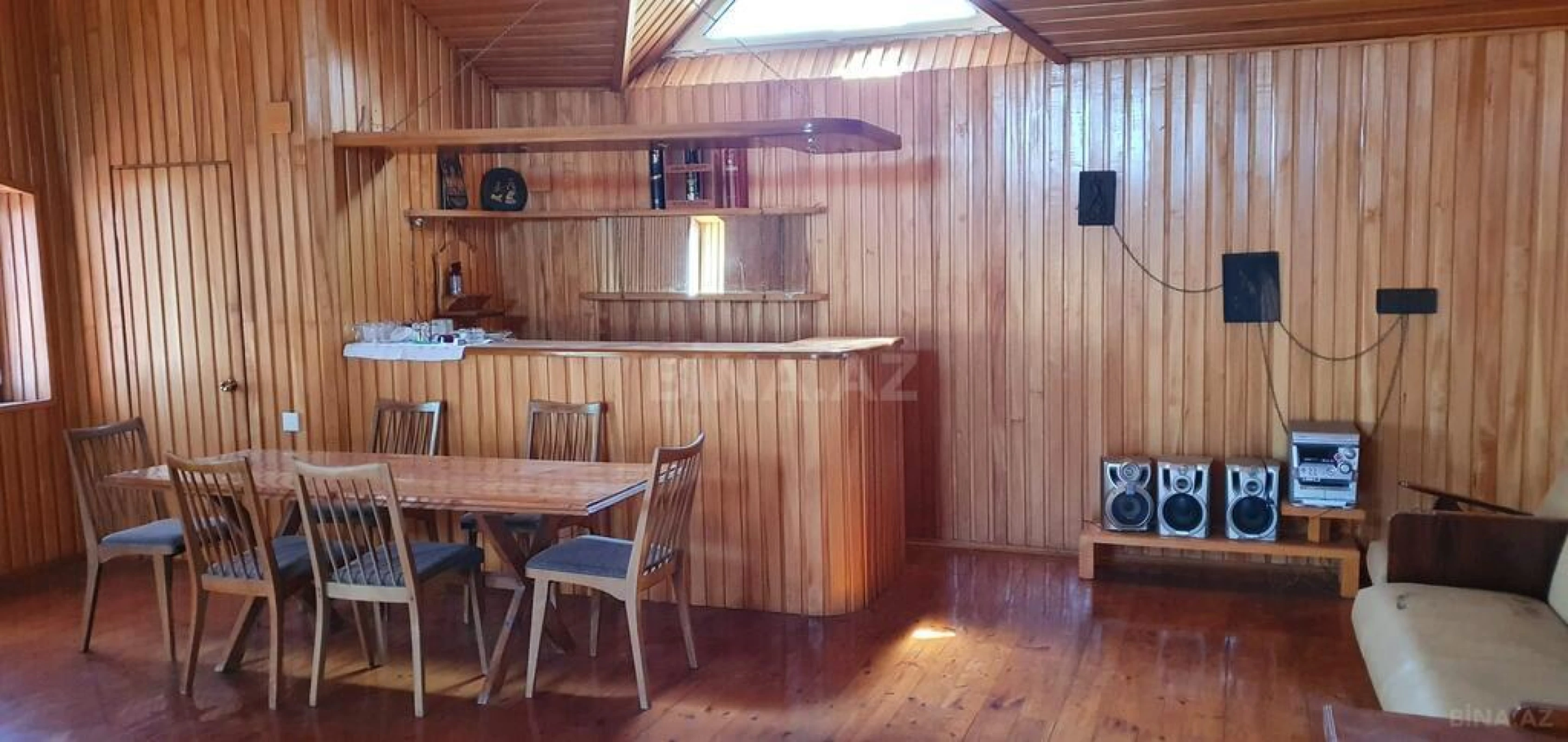 Satılır 6 otaqlı həyət evi 350 m²