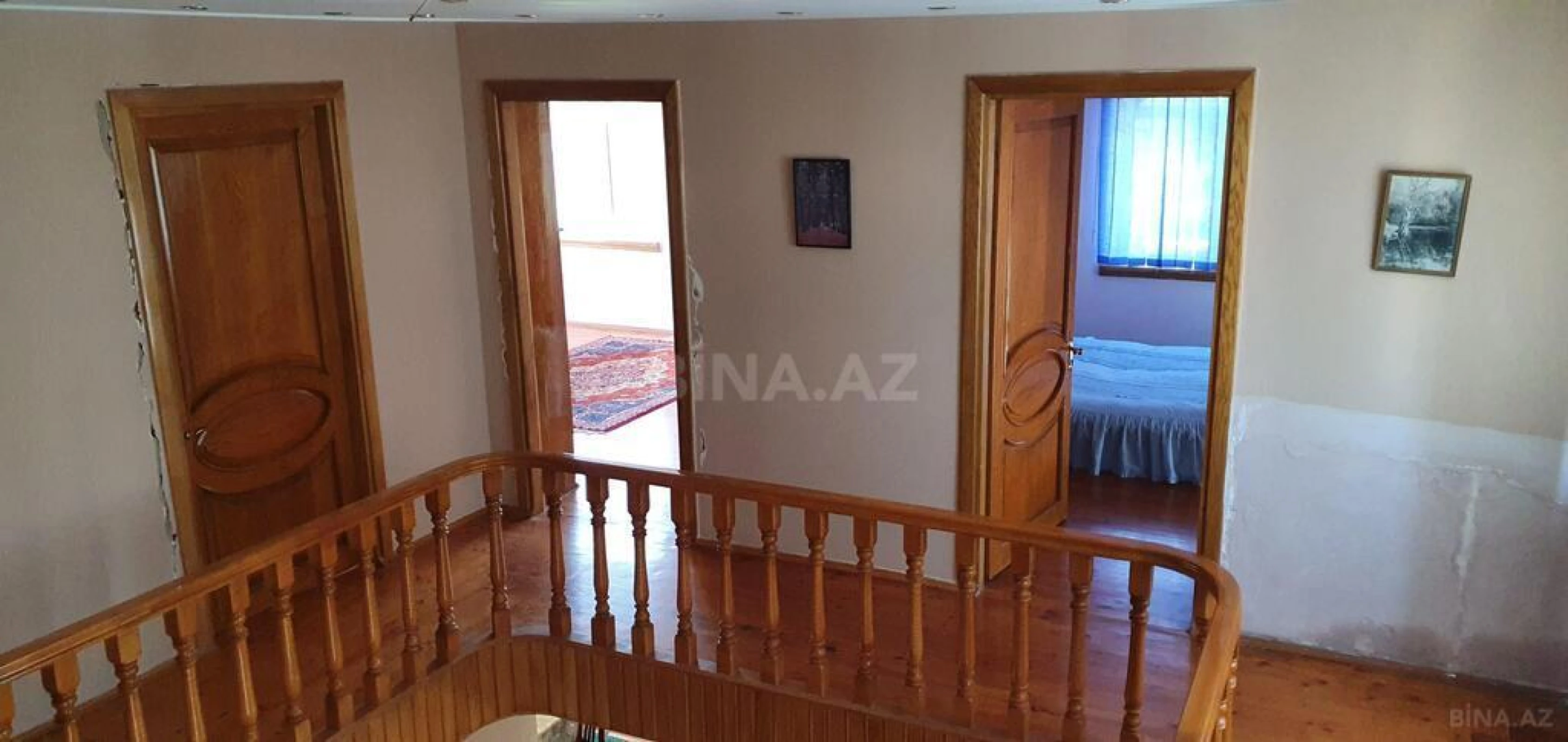 Satılır 6 otaqlı həyət evi 350 m²