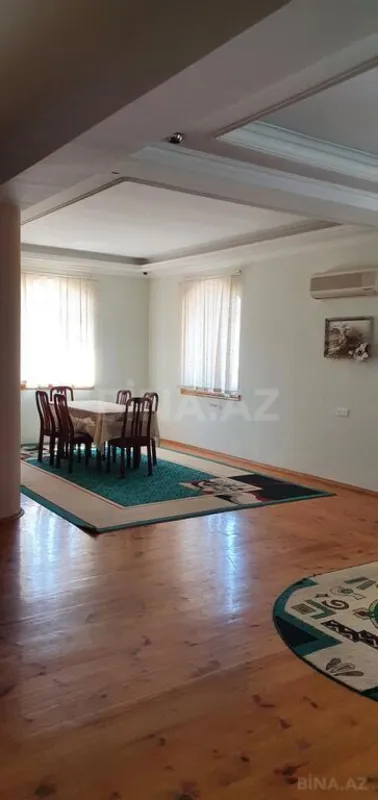 Satılır 6 otaqlı həyət evi 350 m²