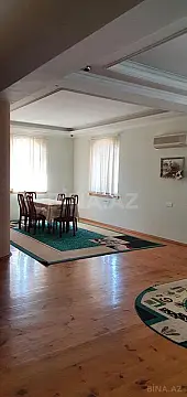 Satılır 6 otaqlı həyət evi 350 m²