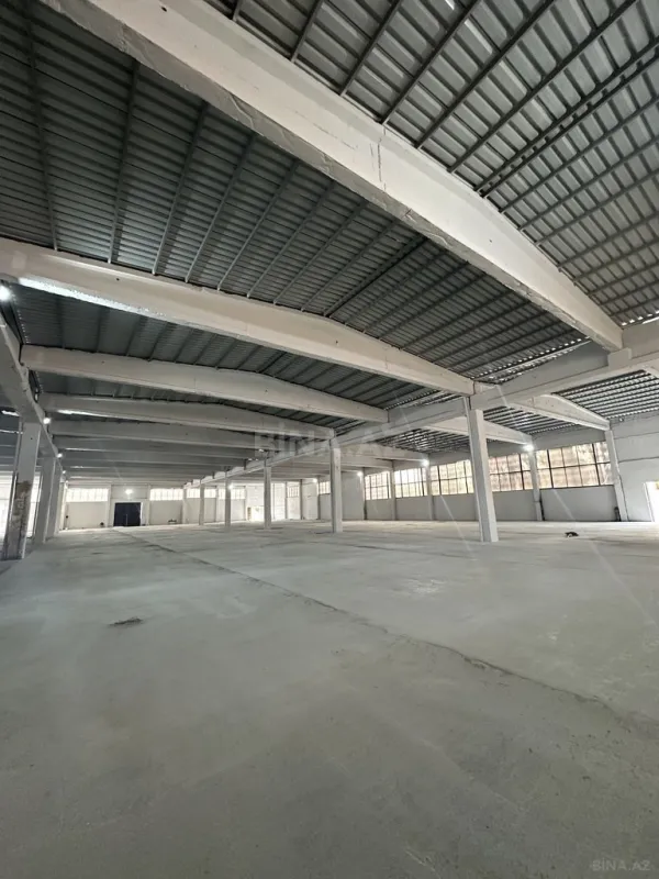 Kirayə verilir obyekt 2800 m²