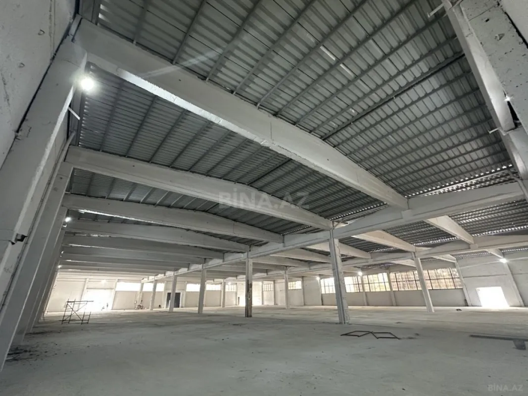 Kirayə verilir obyekt 2800 m²