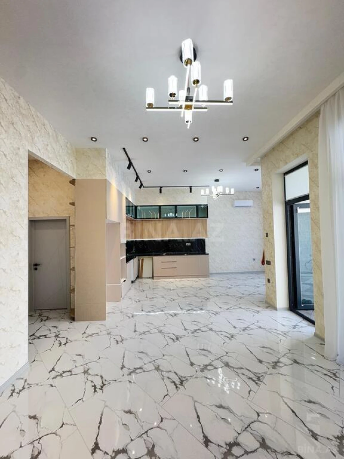 Satılır 3 otaqlı həyət evi 100 m²