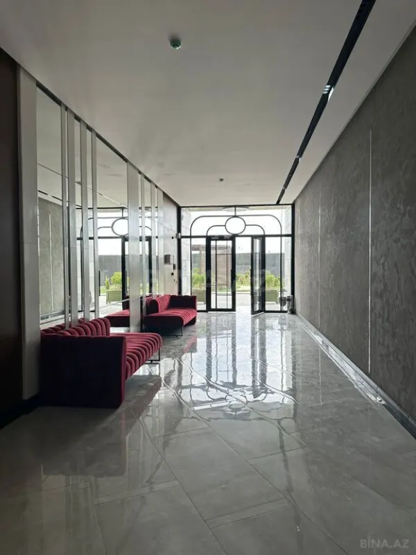 Satılır 3 otaqlı mənzil 98 m²
