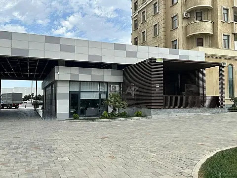 Satılır 3 otaqlı mənzil 98 m²