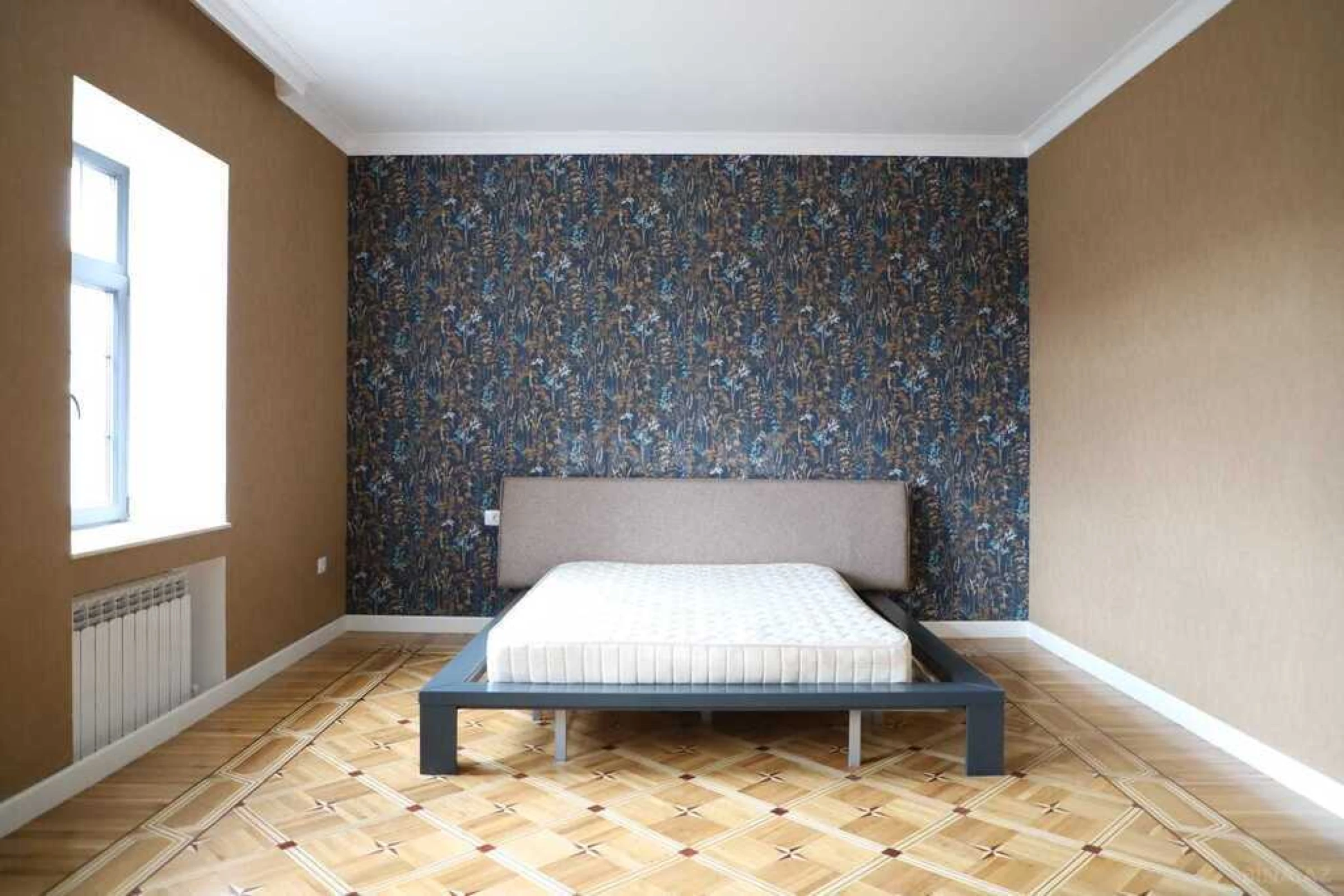 Satılır 4 otaqlı həyət evi 300 m²