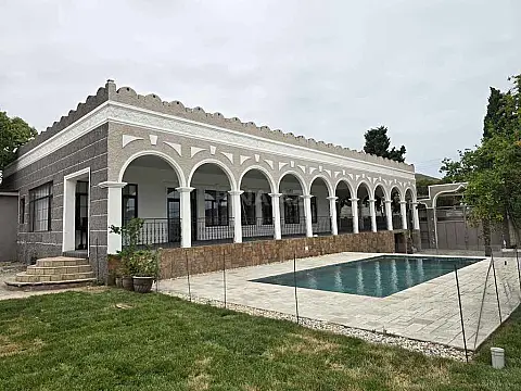 Satılır 4 otaqlı həyət evi 300 m² — Bakı, Mərdəkan 4 otaq 300.00 m²