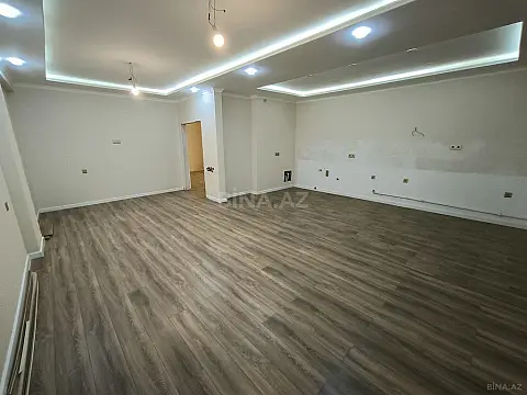 Satılır 3 otaqlı mənzil 145 m²