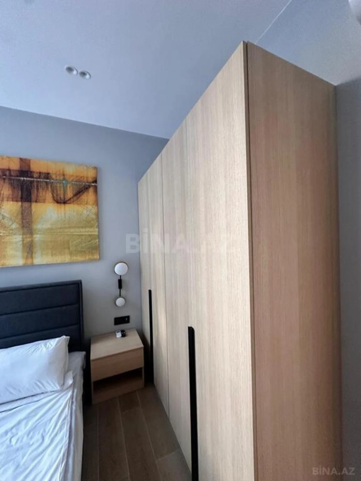 Kirayə verilir 2 otaqlı mənzil 86 m²