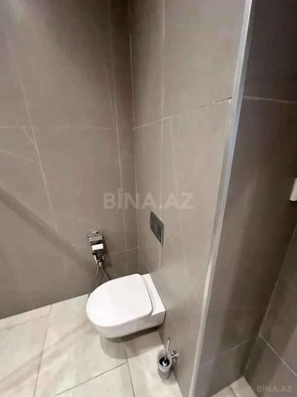 Kirayə verilir 2 otaqlı mənzil 86 m²