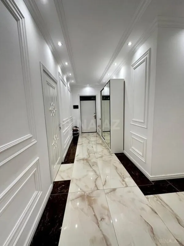 Kirayə verilir 4 otaqlı həyət evi 200 m²