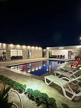Kirayə verilir 4 otaqlı həyət evi 200 m²