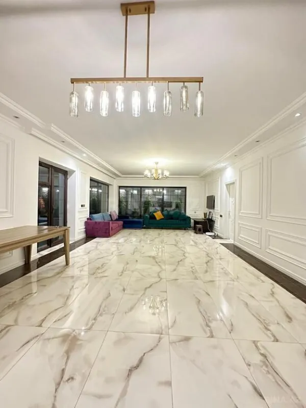 Kirayə verilir 4 otaqlı həyət evi 200 m²