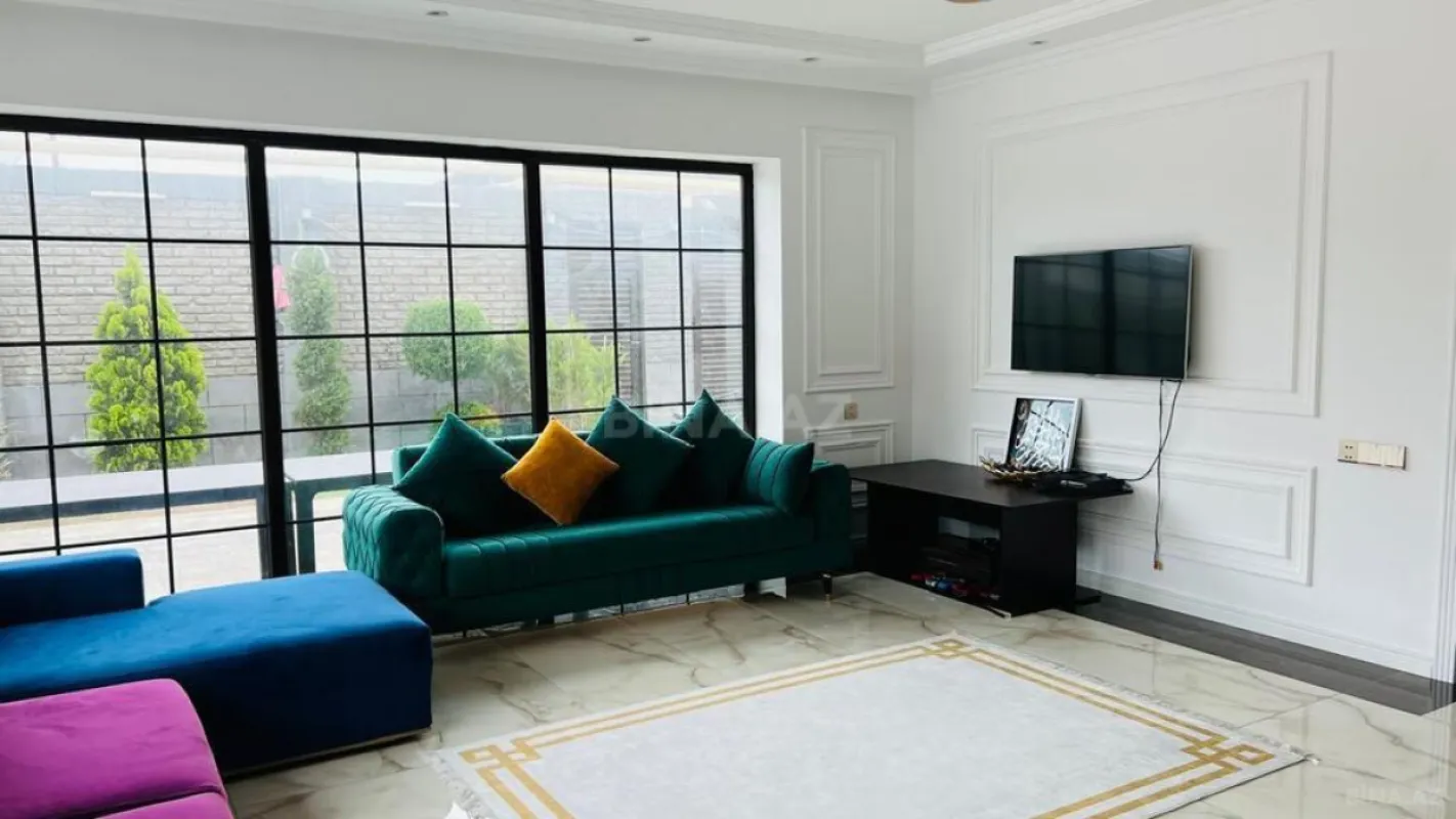 Kirayə verilir 4 otaqlı həyət evi 200 m²