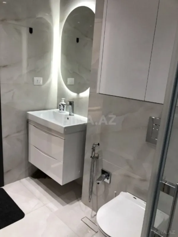 Kirayə verilir 2 otaqlı mənzil 60 m²