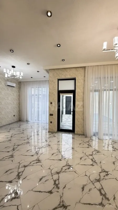 Satılır 3 otaqlı həyət evi 100 m²