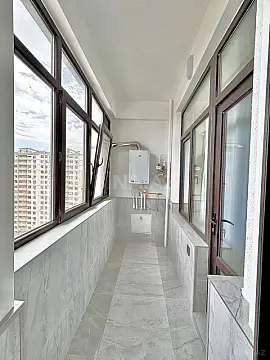Satılır 2 otaqlı mənzil 91 m²