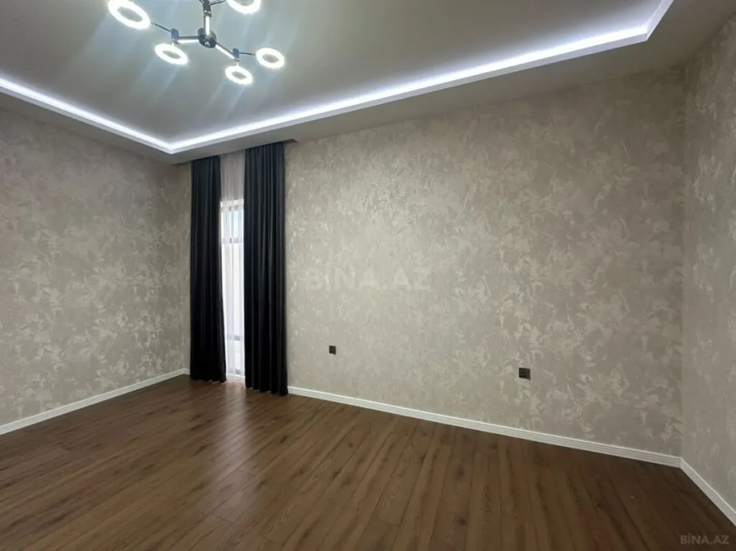 Satılır 4 otaqlı həyət evi 200 m²