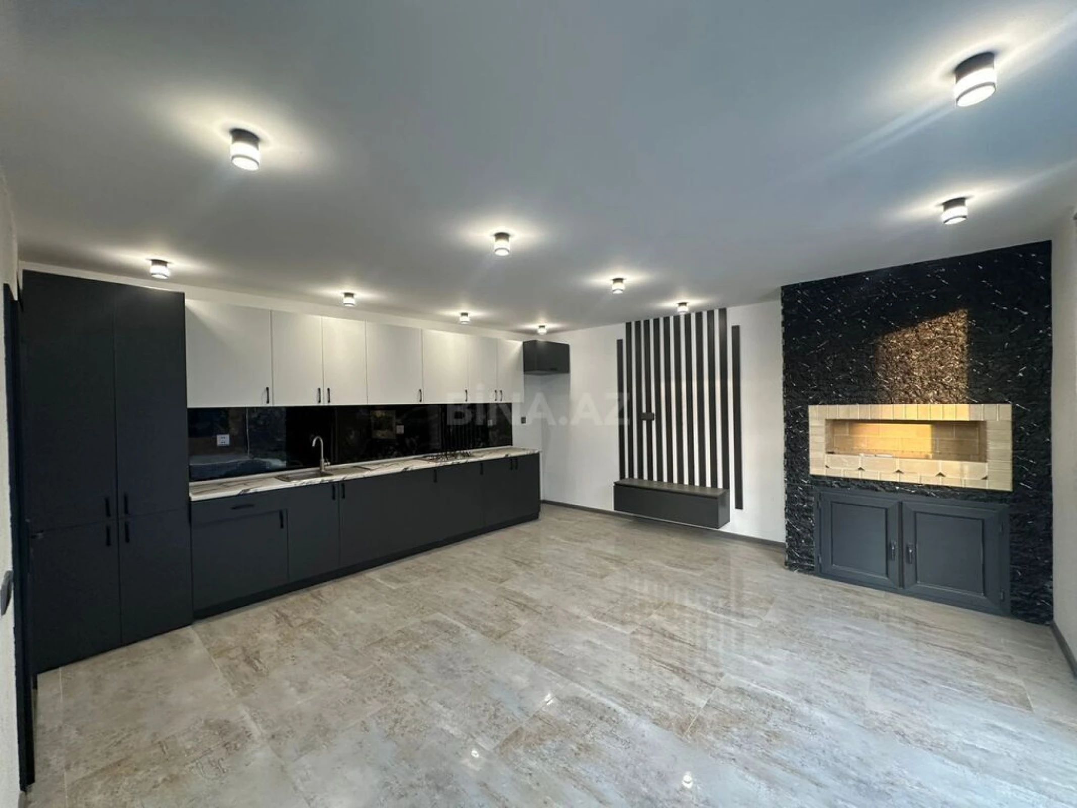 Satılır 4 otaqlı həyət evi 200 m²